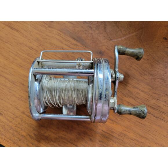 Vintage South Bend No. 550 Anti-Back Lash - Model G Fishing Reel - Made in USA - Picture 1 of 11